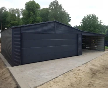 Garáž pre jedno auto 6x5.8 m s prístreškom 4 m Sedlová strecha Grafit