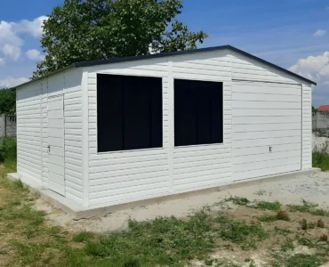 Garáž pre jedno auto 5x5m Sedlová strecha Biela