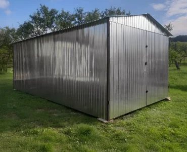 Garáž pre jedno auto 3x4 m Sedlová strecha Zinok