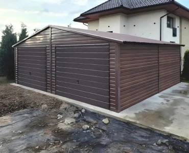 Garáž pre dve auta 7x6 m Sedlová strecha Tmavohnedá