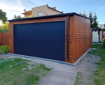 Garáž pre jedno auto 5x6 m Pultová strecha Drevo-dekor