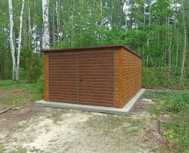 Plechová garáž 3,5x5 m, pultová strecha, dvojkrídlová brána, drevodekor