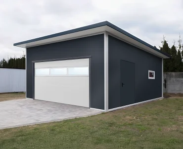 Garáž zo sendvičových panelov 6x6 m, grafit, sekcionálna brána biela, presklenie, 1x dvere grafit, 1x okno