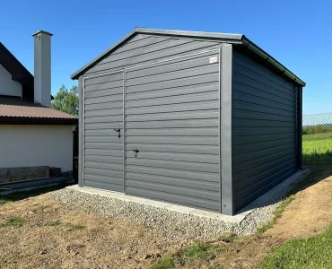 Plechová garáž 3x5 m, sedlová strecha, výklopná brána, grafit
