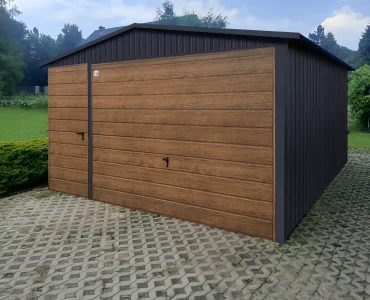 Plechová garáž 4x5 m, sedlová strecha, výklopná brána, drevodekor grafit